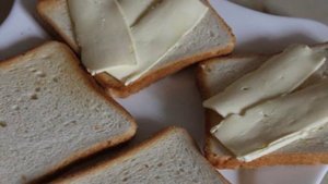 Быстрый овощной тост на завтрак