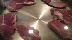 Красный борщ с молодой капустой и говядиной