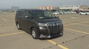Toyota Alphard-король дорог!