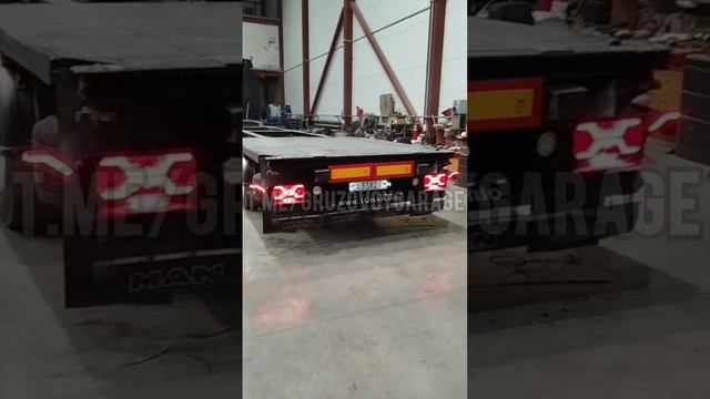 повесили новые фонари на прицеп!👍