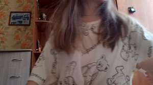 Саша и Алёна в садике