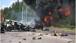 Аварии и ДТП на дорогах ТОРОПЫГИ за рулем