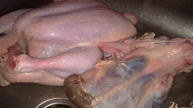 Холодец из курицы  и говядины.