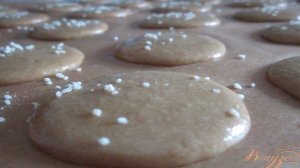 Карамельные макарон (Les macarons)