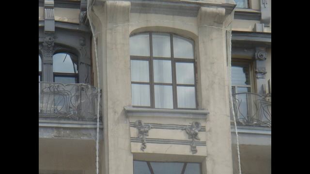 Бахрушины. Доходный дом на Тверской.