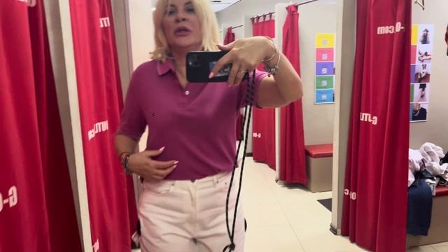 Примерка  в стоке , летняя обежда