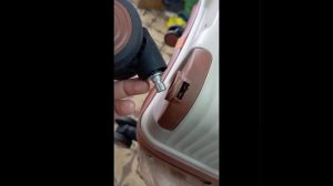 ремонт чемодана