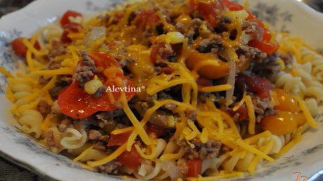 Чили с макаронами и сыром