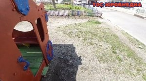 Субботник ТОС ЮРОВМЕДИА, крашу детскую площадку