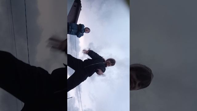 я на даче с•Любтмым Братом на улице ❤💋❤️💞💓♥️💕💜😘 смотреть онлайн