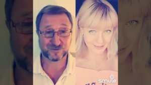 Над окошком месяц