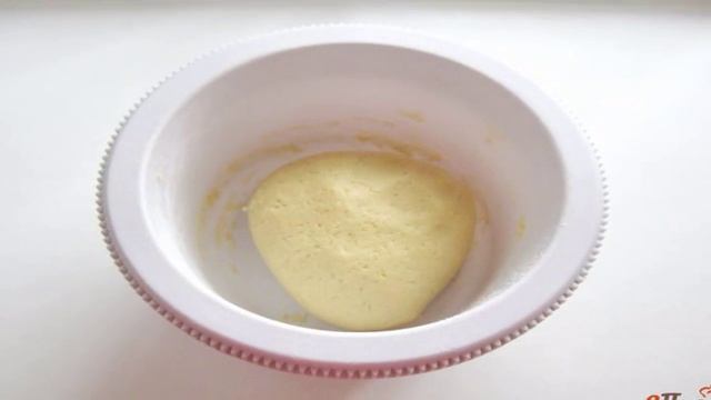 Песочное пирожное с джемом