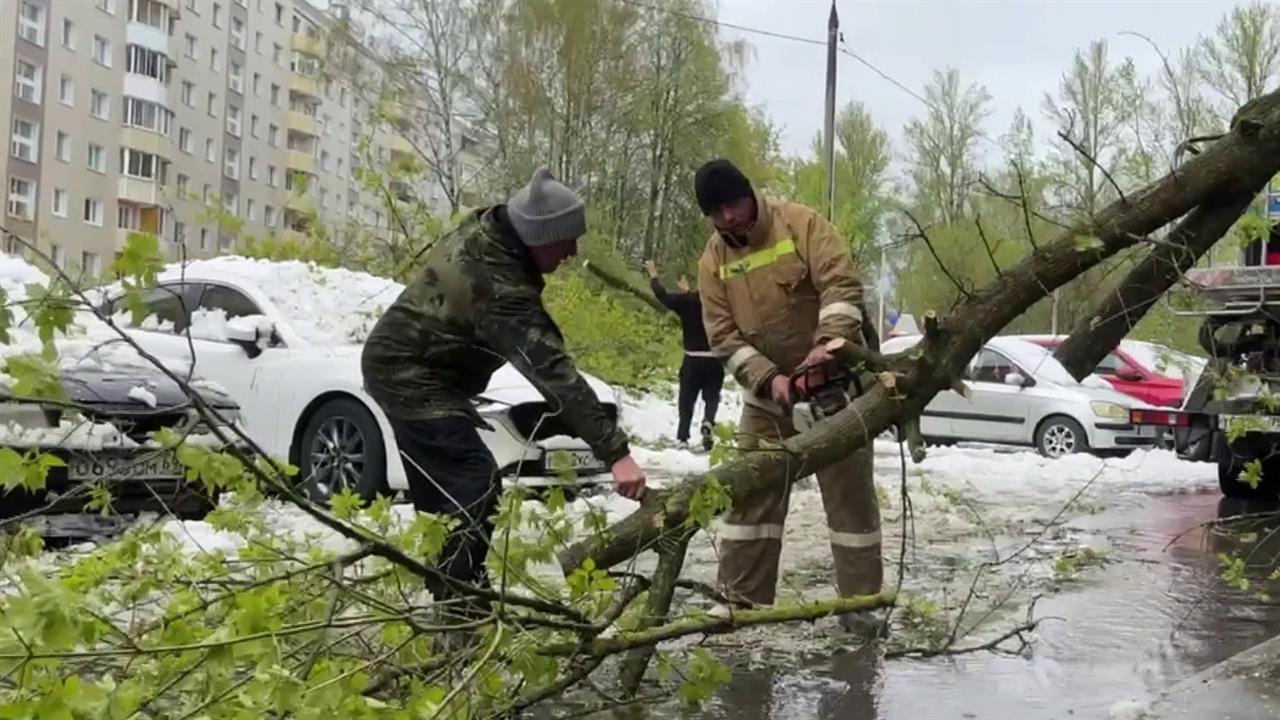 В Подмосковье без перерыва идут работы по восстановлению подачи электроэнергии