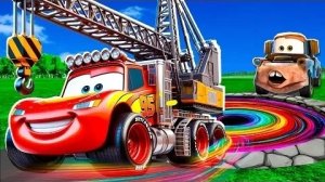 Мультики для детей 🌈 Трансформация радужной ямы: Большая и маленькая Молния Маккуин и Мама