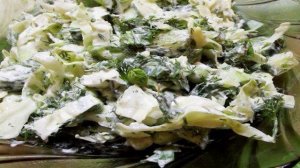 Салат с зеленым горошком