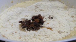 Бездрожжевой банановый кулич