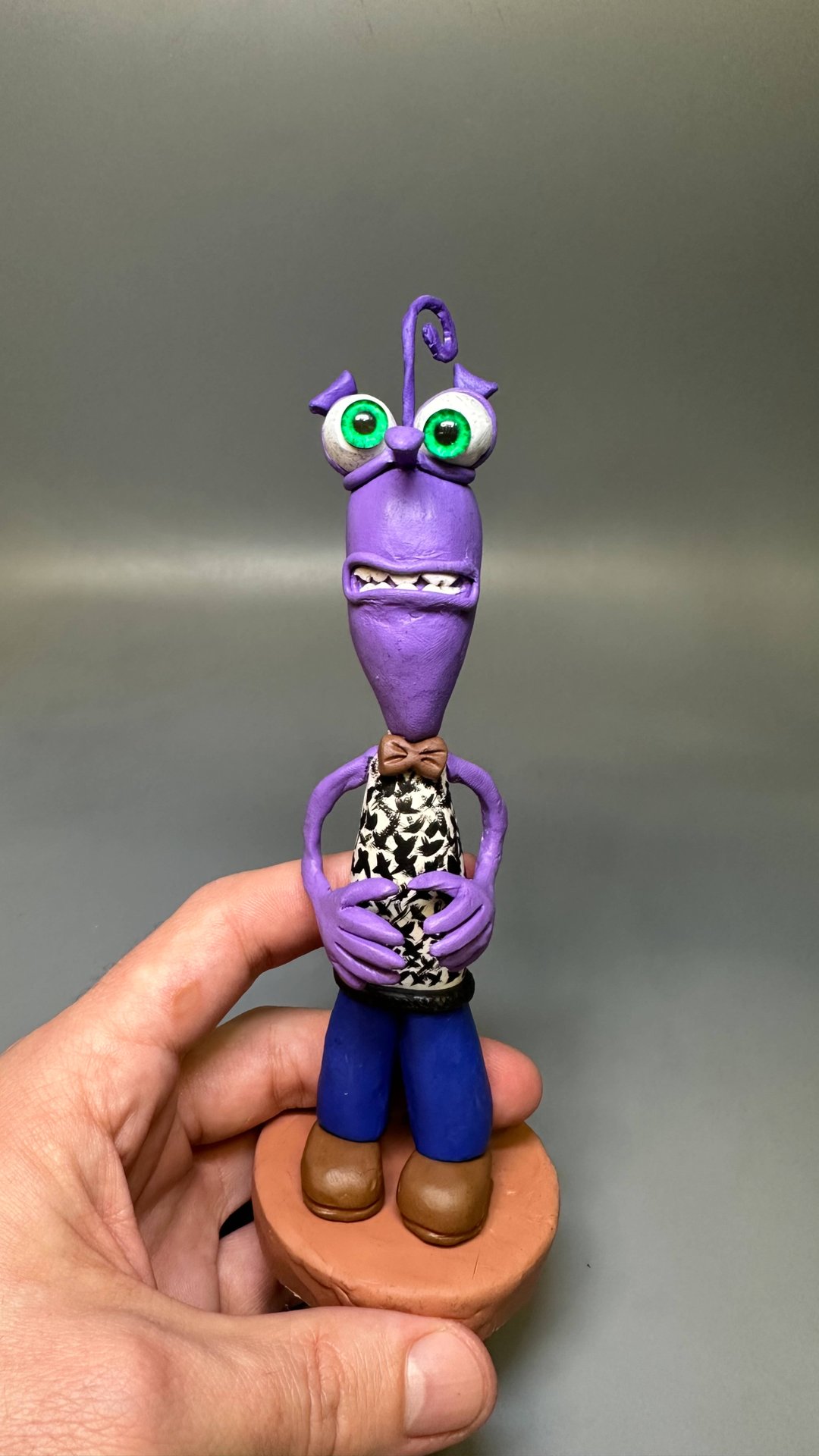 Как его зовут? смотреть онлайн