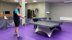 Начало слева по подрезке в настольном теннисе от мастера спорта