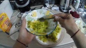 Селедка в яблоках под шубой.