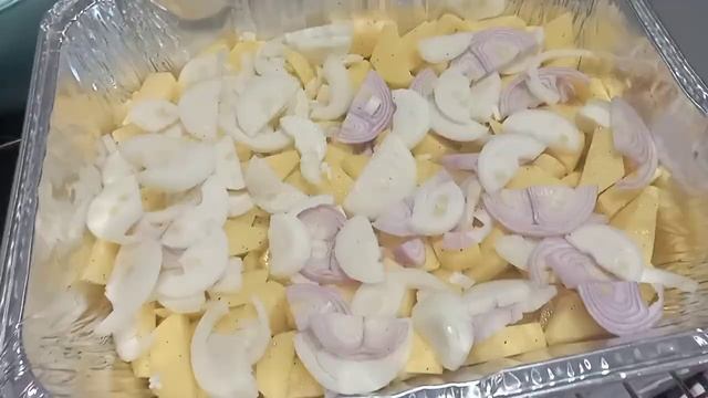 Ужин. Рыба с картошкой в духовке