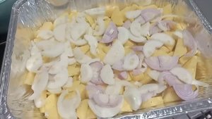 Ужин. Рыба с картошкой в духовке