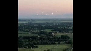 Группа НЛО, замеченная одновременно в ЮАР, Перу и США, 12 января 2025.