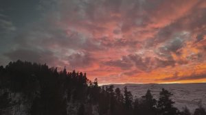 Плато Лаго-Наки — это живописное место, где можно насладиться красивыми видами на горы