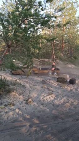Любая машина в размерности грузовика что днём, что ночью с огромным теплопятном — это цель для дрона