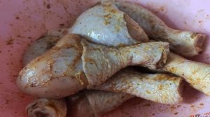 Тушёные куриные голени