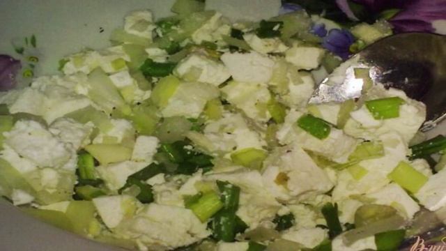 Мясные рулетики с сыром фета