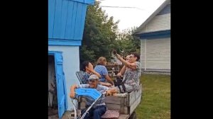 Из той страны ушли и я , и ты...