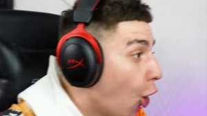 гленту Выпал нож Бабочка 😱