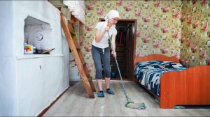 ЖИЗНЬ В УРАЛЬСКОЙ ГЛУБИНКЕ ｜ БЫТ ВДАЛИ ОТ ЦИВИЛИЗАЦИИ ｜ ФУНДАМЕНТ ДОМА ИЗ КАМНЕЙ