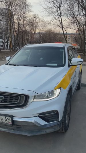 Работа в такси в Москве, класс Комфорт + / вводное видео