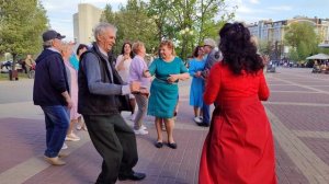 Диско танцы