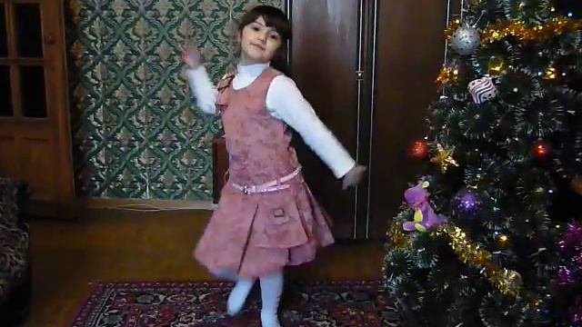 Люсия 6 лет - танец " I love you like a long love song, baby" смотреть онлайн