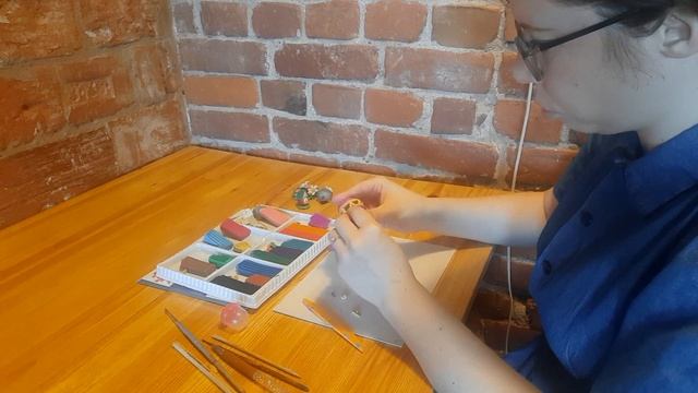 Модель ажурной бусины из пластилина смотреть онлайн