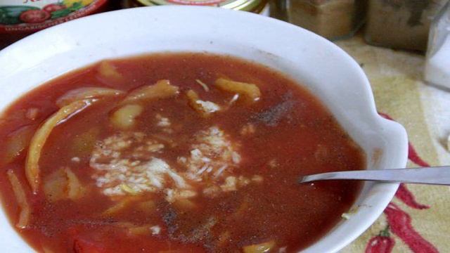 Куриные бедрышки в лечо-соусе