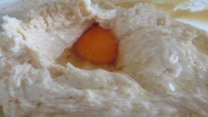 Кекс с вишнями