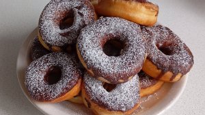 Готовим вкуснейшие пончики в шоколадной глазури. Много и очень вкусно!