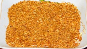 Салат с курицей и грецкими орехами