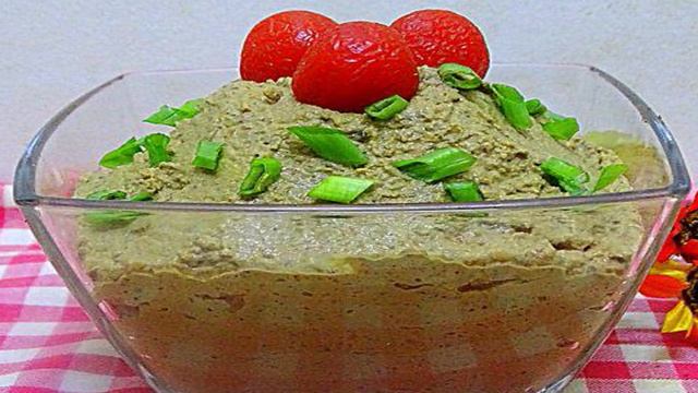 Паштет из куриной печени с грибами, диетический