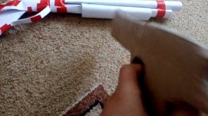 2 оружия из картона и из бумаги