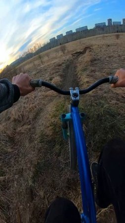 Впервые попробовал здесь Ноуфут Кан-Кан #shorts #mtb