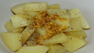 Картофельный салат с редисом