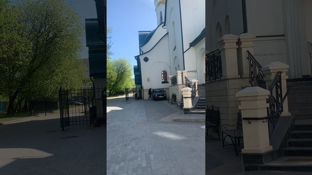 Храм