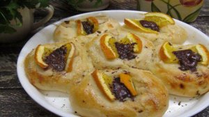 Булочки с апельсином и шоколадом