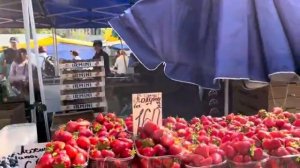 УКРАИНА 3 мая! Очереди на рынке! Что сейчас гребут в Киеве