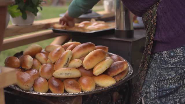 Kənd Həyatı. Нomemade Beef Piroshki  Delicious Oven Baked Stuffed Buns