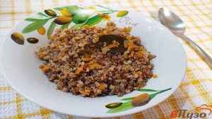 Гречка с овощами на сковороде